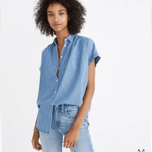 Madewell Central Shirt in Roberta Indigo, chambray button down shirt